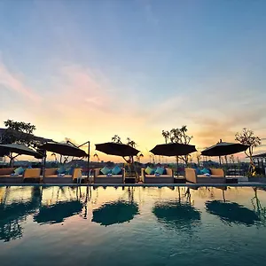 De Vins Sky 4*, Seminyak Indonesien