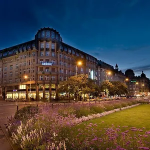 Ea Rokoko 4*, Prag Tjeckien